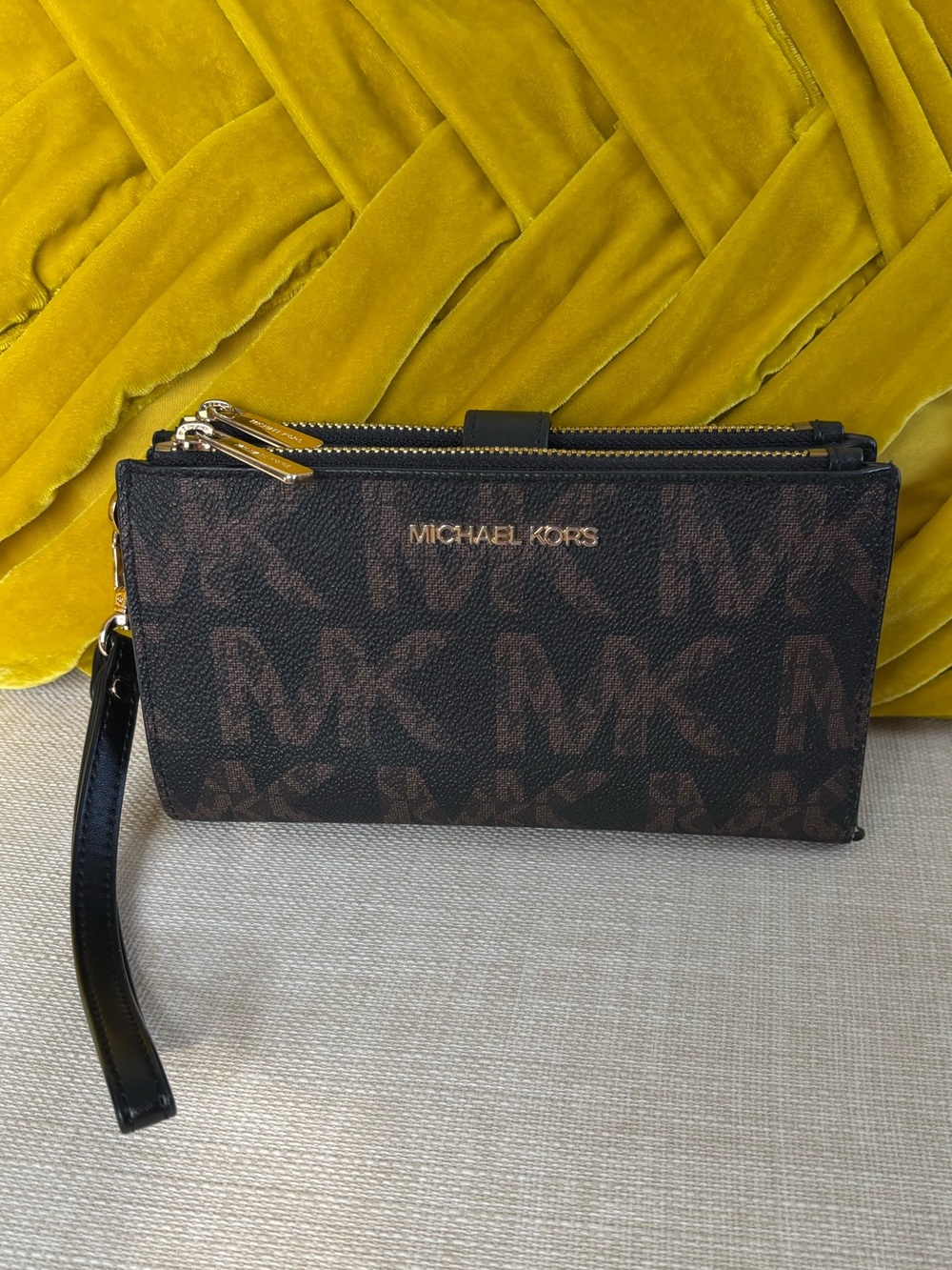 Michael Kors Dark Brown Signature Wristlet